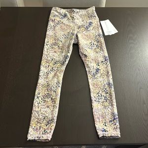 Athleta Elation Train 7/8 tight